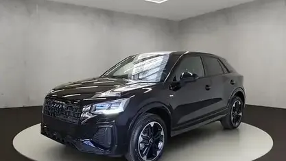 Mythosschwarz metallic Neu 2025 Audi Q2 Ambiente SUV | 39.900 € (Fairer Preis)