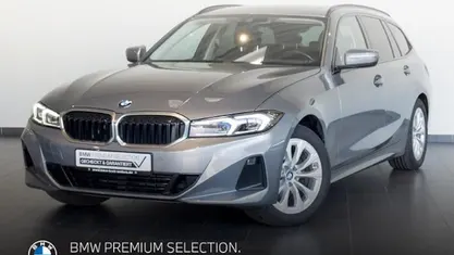 Gebraucht BMW 320 Sport Line 184 PS (135 kW) 2023 Kombi