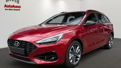Rot Gebraucht 2024 Hyundai i30 Advantage Kombi | 25.885 € (Fairer Preis)