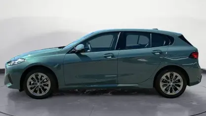 Gebraucht BMW 120 Sport Line 170 PS (125 kW) 2025 Grün Kleinwagen