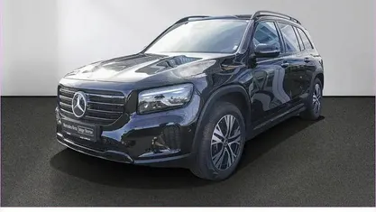Schwarz Gebraucht 2025 Mercedes GLB220 Progressive SUV | 46.780 € (Fairer Preis)