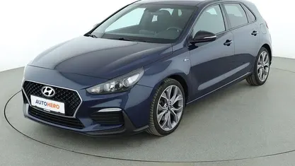 Gebraucht Hyundai i30 N Line 140 PS (102 kW) 2018 Blau Limousine