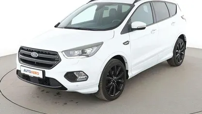 Usata Ford Kuga ST-Line 150 CV (110 kW) 2018 Bianco SUV