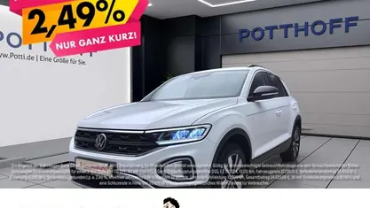 Gebraucht 2025 VW T-Roc Goal SUV | 22.447 € (Fairer Preis)
