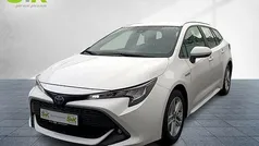 Schneeweiß Gebraucht 2021 Toyota Corolla Business Edition Kombi | 21.690 € (Fairer Preis)