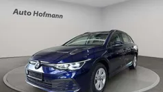 Gebraucht 2022 VW Golf VIII Life Kombi | 23.590 € (Fairer Preis)