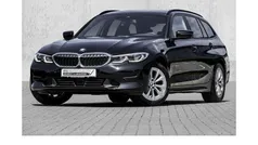 Schwarz Gebraucht 2022 BMW 318 Advantage Kombi | 26.990 € (Fairer Preis)