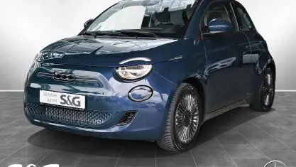 Gebraucht Fiat 500e Icon 86 kW (118 PS) 2022 Colore esterno (ozean grün) Limousine