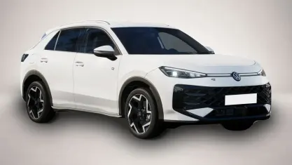 Neu VW T-Roc R-line 150 PS (110 kW) 2026 Weiß SUV