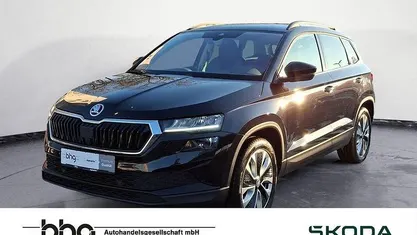Schwarz Gebraucht 2022 Skoda Karoq Selection SUV | 26.460 € (Fairer Preis)