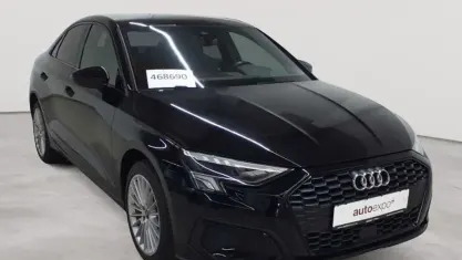 Używany Audi A3 Advanced 150 KM (110 kW) 2021 Czarny Sedan/Limuzyna