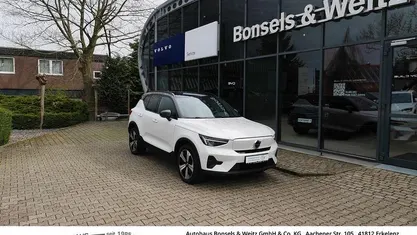 Gebraucht Volvo XC40 Plus 169 kW (231 PS) 2022 Weiß metallic SUV
