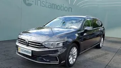 Grau Gebraucht 2020 VW Passat GTE Kombi | 22.399 € (Fairer Preis)