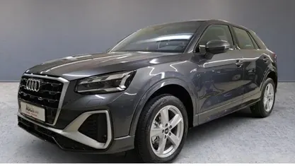 Neu Audi Q2 S-Line 150 PS (110 kW) 2025 Grau SUV