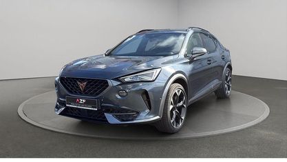 Używany Cupra Formentor VZ 245 KM (180 kW) 2023 Szary SUV