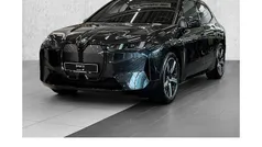 Grau Neu 2025 BMW iX Sport Line SUV | 77.770 € (Superpreis)