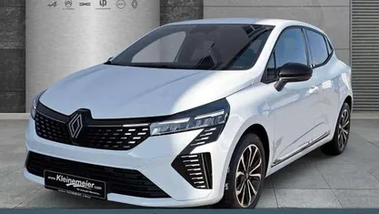 Weiß Neu 2025 Renault Clio V Techno Limousine | 19.650 € (Fairer Preis)