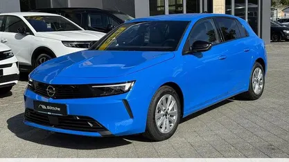 Lackierung watteau grn/typ metalliclackierung Neu 2025 Opel Astra Edition Limousine | 21.950 € (Guter Preis)