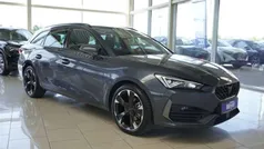 Magnetic grau (metallic) Gebraucht 2024 Cupra Leon Kombi | 26.810 € (Superpreis)