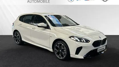 Alpinweiss Gebraucht 2024 BMW 120 M Sport Kleinwagen | 29.700 € (Fairer Preis)