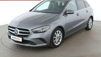 Gebraucht Mercedes B200 Progressive 163 PS (119 kW) 2019 Grau Kleinwagen