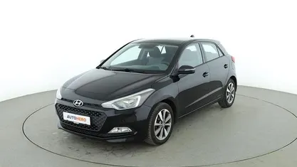 Gebraucht Hyundai i20 YES! 101 PS (74 kW) 2015 Schwarz Limousine