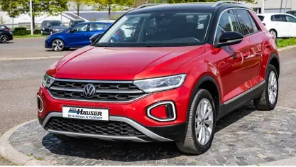 Gebraucht VW T-Roc Style 150 PS (110 kW) 2023 Rot SUV