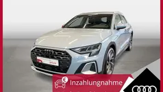 Grau Gebraucht 2024 Audi A3 Ambiente Limousine | 35.420 € (Fairer Preis)