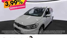 Weiss Gebraucht 2022 VW Touran Comfortline Van / Kleinbus | 23.922 € (Fairer Preis)