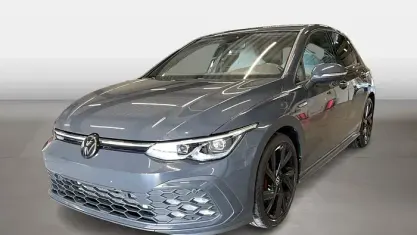 Gebraucht VW Golf VIII GTD 200 PS (147 kW) 2024 Uranograu Limousine