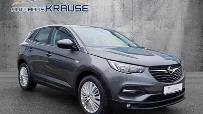 Grau Gebraucht 2018 Opel Grandland X SUV | 14.990 € (Fairer Preis)