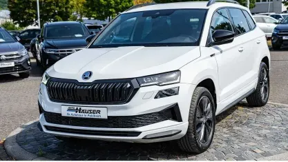 Gebraucht Skoda Karoq SportLine 150 PS (110 kW) 2023 Weiss SUV