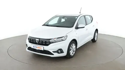 Gebraucht Dacia Sandero Comfort 67 PS (49 kW) 2021 Weiß Limousine