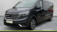 Grau Gebraucht 2024 Renault Trafic Van | 49.990 € (Fairer Preis)