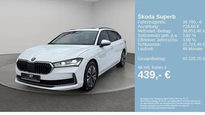 Weiß Gebraucht 2025 Skoda Superb Selection Kombi | 38.780 € (Fairer Preis)