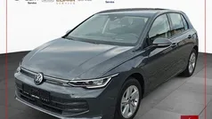 Gebraucht 2024 VW Golf VIII Life Limousine | 25.980 € (Fairer Preis)