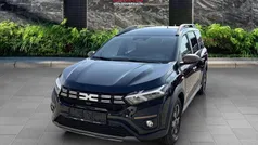 Gebraucht 2024 Dacia Jogger Extreme Van / Kleinbus | 22.690 € (Fairer Preis)