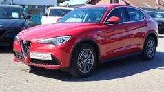 Rot Gebraucht 2021 Alfa Romeo Stelvio Super SUV | 30.890 € (Guter Preis)
