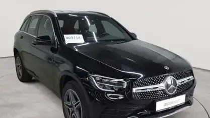 Gebraucht Mercedes GLC300de AMG line 194 PS (142 kW) 2022 Schwarz SUV