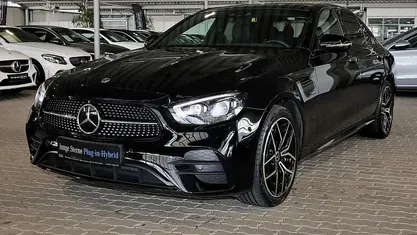 Gebraucht Mercedes E300 AMG 194 PS (142 kW) 2020 Limousine