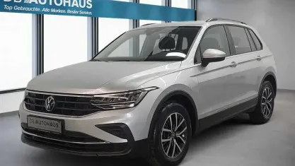 Gebraucht VW Tiguan Life 150 PS (110 kW) 2024 Silber SUV