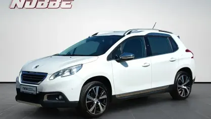 Gebraucht Peugeot 2008 Active 110 PS (80 kW) 2015 Weiß SUV
