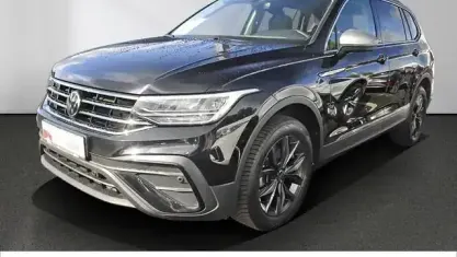 Gebraucht VW Tiguan Allspace Move 150 PS (110 kW) 2024 Schwarz SUV