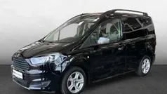 Gebraucht 2018 Ford Tourneo Courier Titanium Van / Kleinbus | 11.990 € (Guter Preis)
