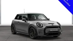 Grau Gebraucht 2022 Mini Cooper SE Classic Kleinwagen | 18.790 € (Fairer Preis)