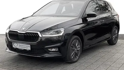 Schwarz Neu 2025 Skoda Fabia Tour Limousine | 24.865 € (Fairer Preis)
