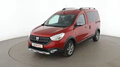 Rot Gebraucht 2020 Dacia Dokker Stepway Van | 18.700 € (Fairer Preis)