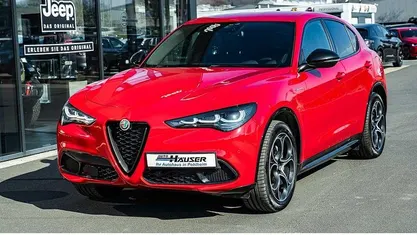 Gebraucht Alfa Romeo Stelvio Veloce 209 PS (153 kW) 2023 Rot SUV