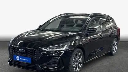 Gebraucht Ford Focus ST-Line X 116 PS (85 kW) 2025 Agate black metallic Kombi