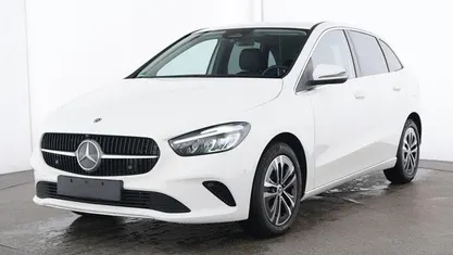 Polarweiß Gebraucht 2024 Mercedes 250 Kombi | 32.680 € (Fairer Preis)